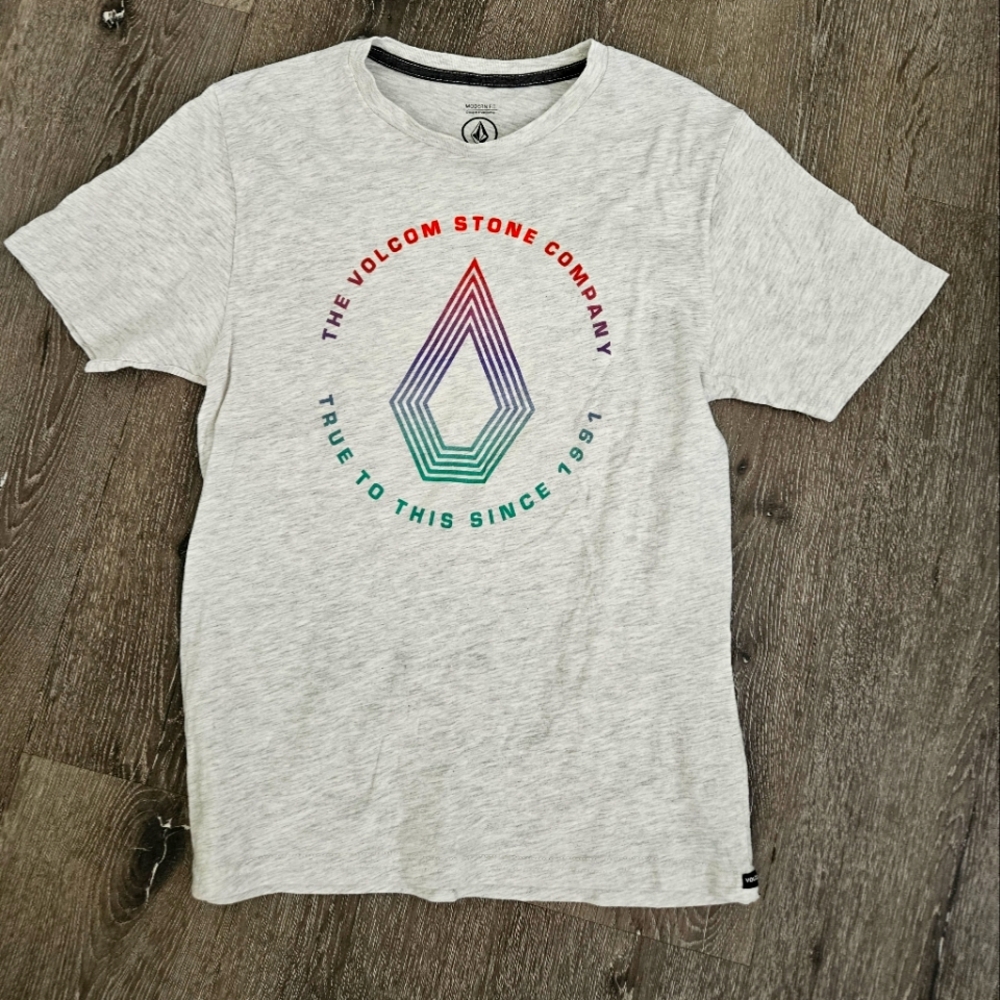 Volcom kids sz L T Shirt